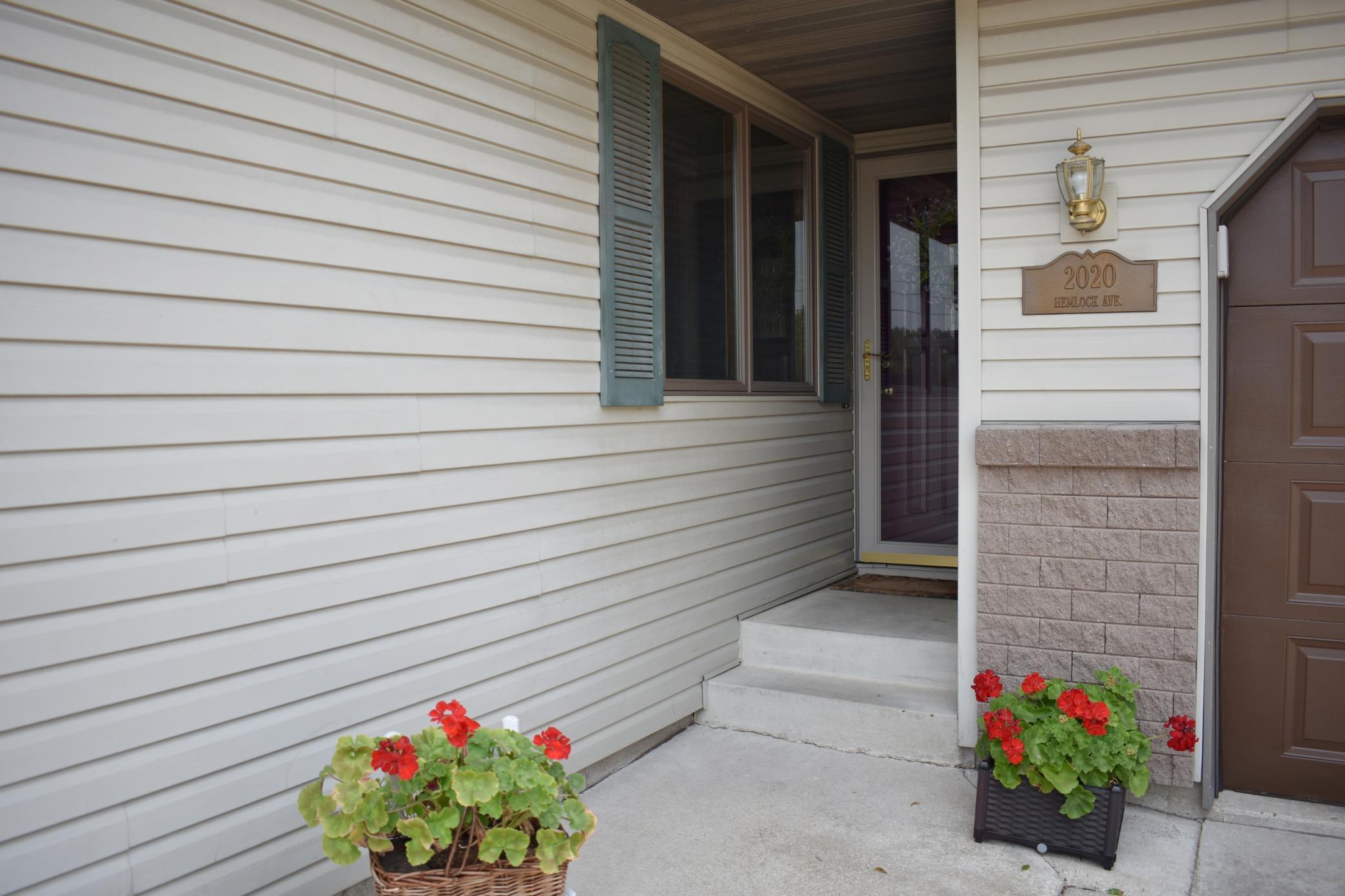 2020 Hemlock Avenue