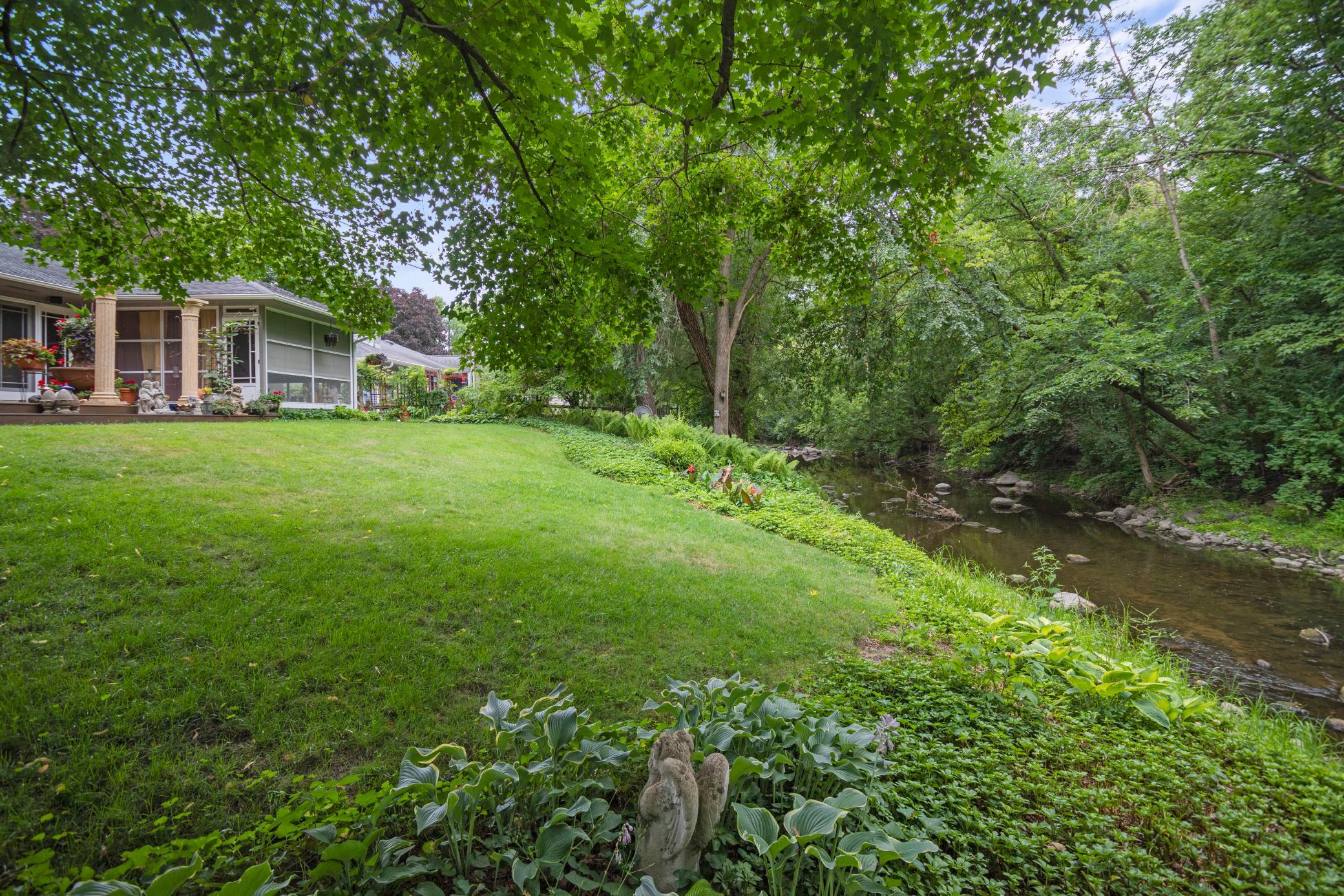 522 Maple Drive