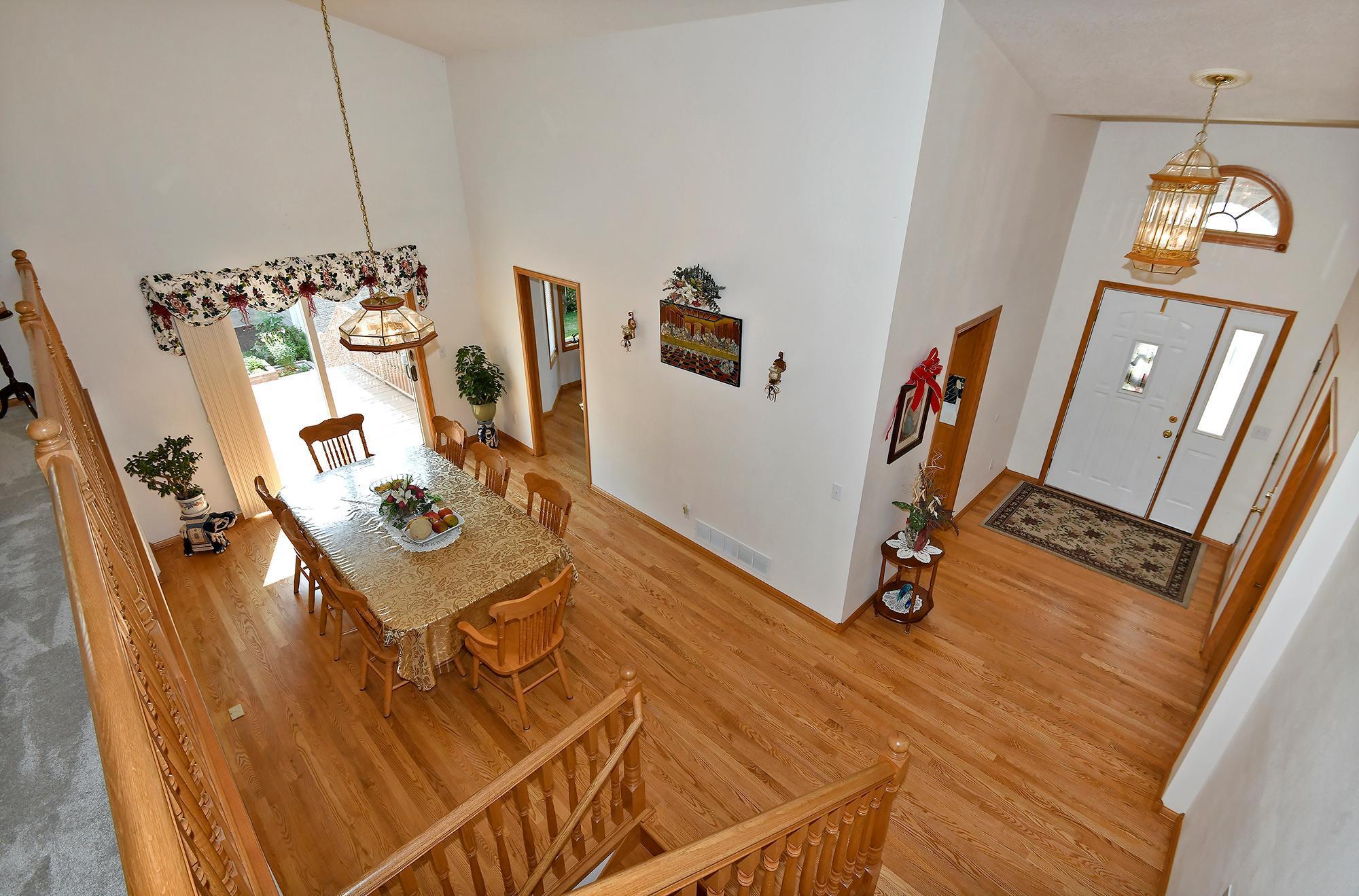 1424 Wildflower Lane NE