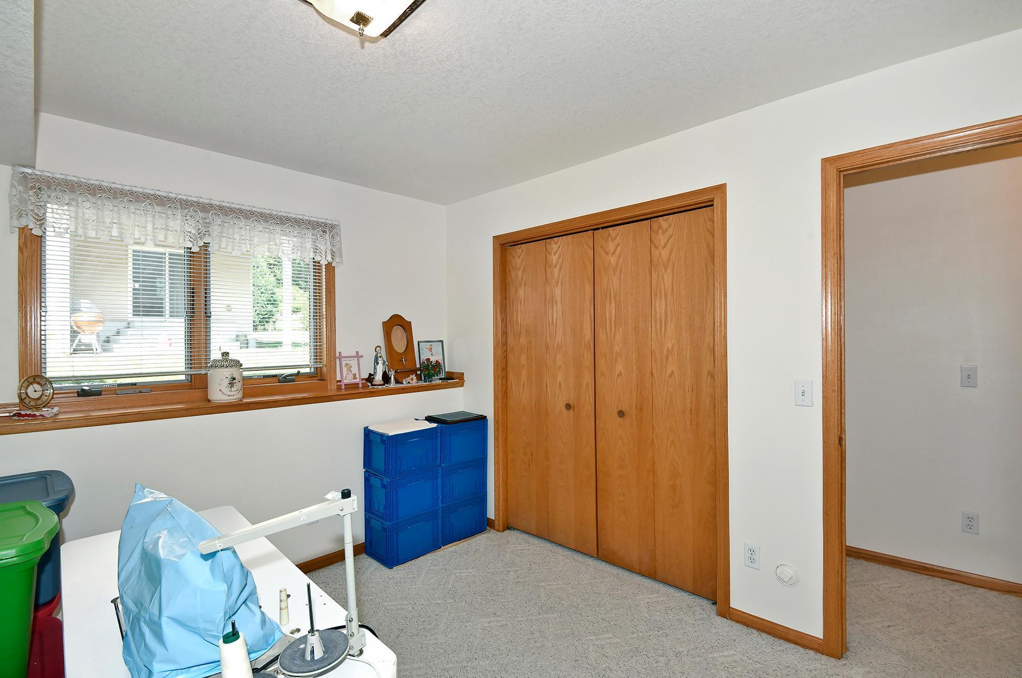 1424 Wildflower Lane NE