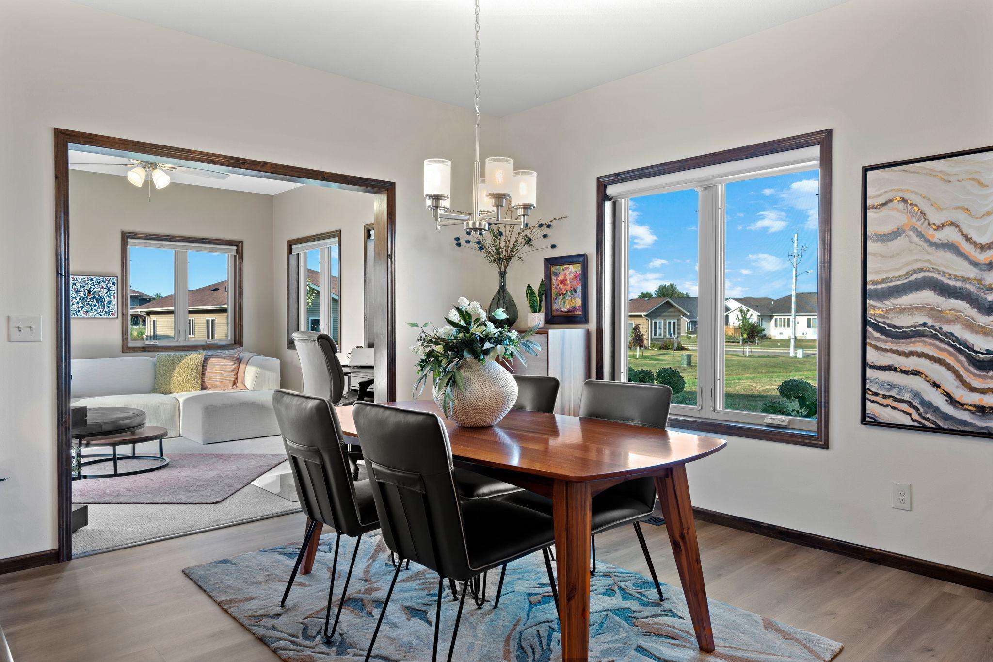 270 Timber Place NE