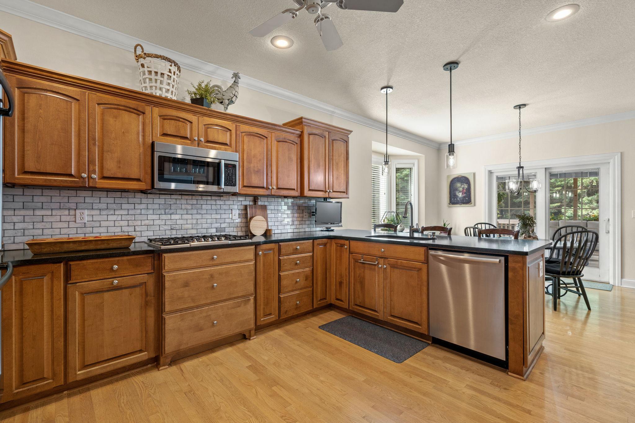 1910 Woodcrest Drive NE