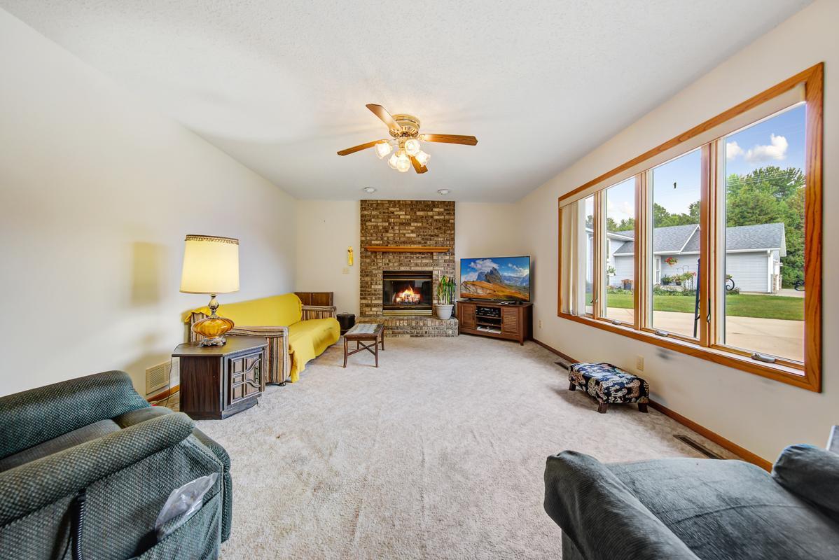 860 Hilltop Place SW