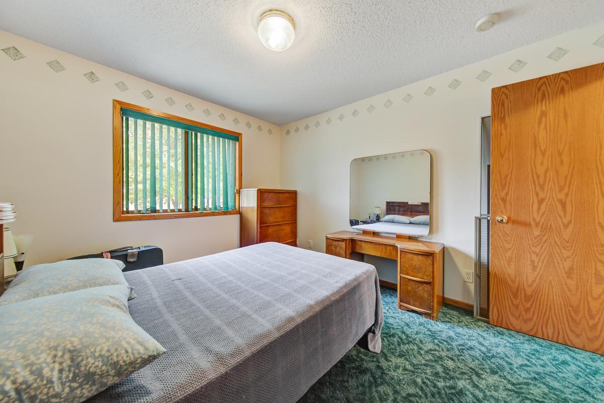 860 Hilltop Place SW