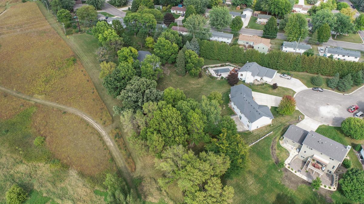 860 Hilltop Place SW