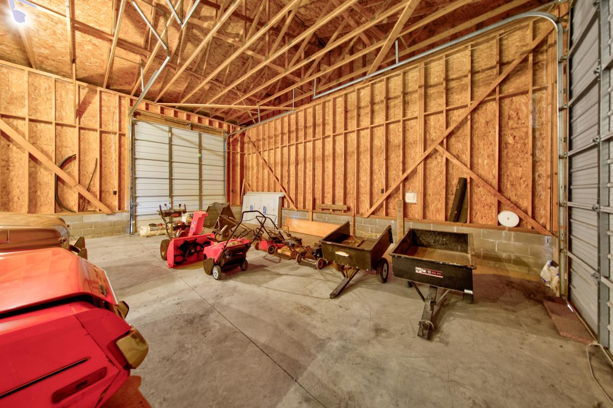 860 Hilltop Place SW