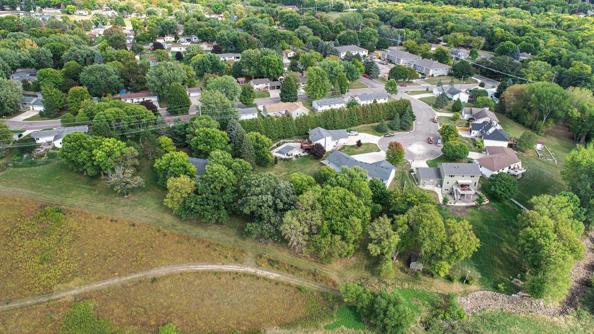 860 Hilltop Place SW