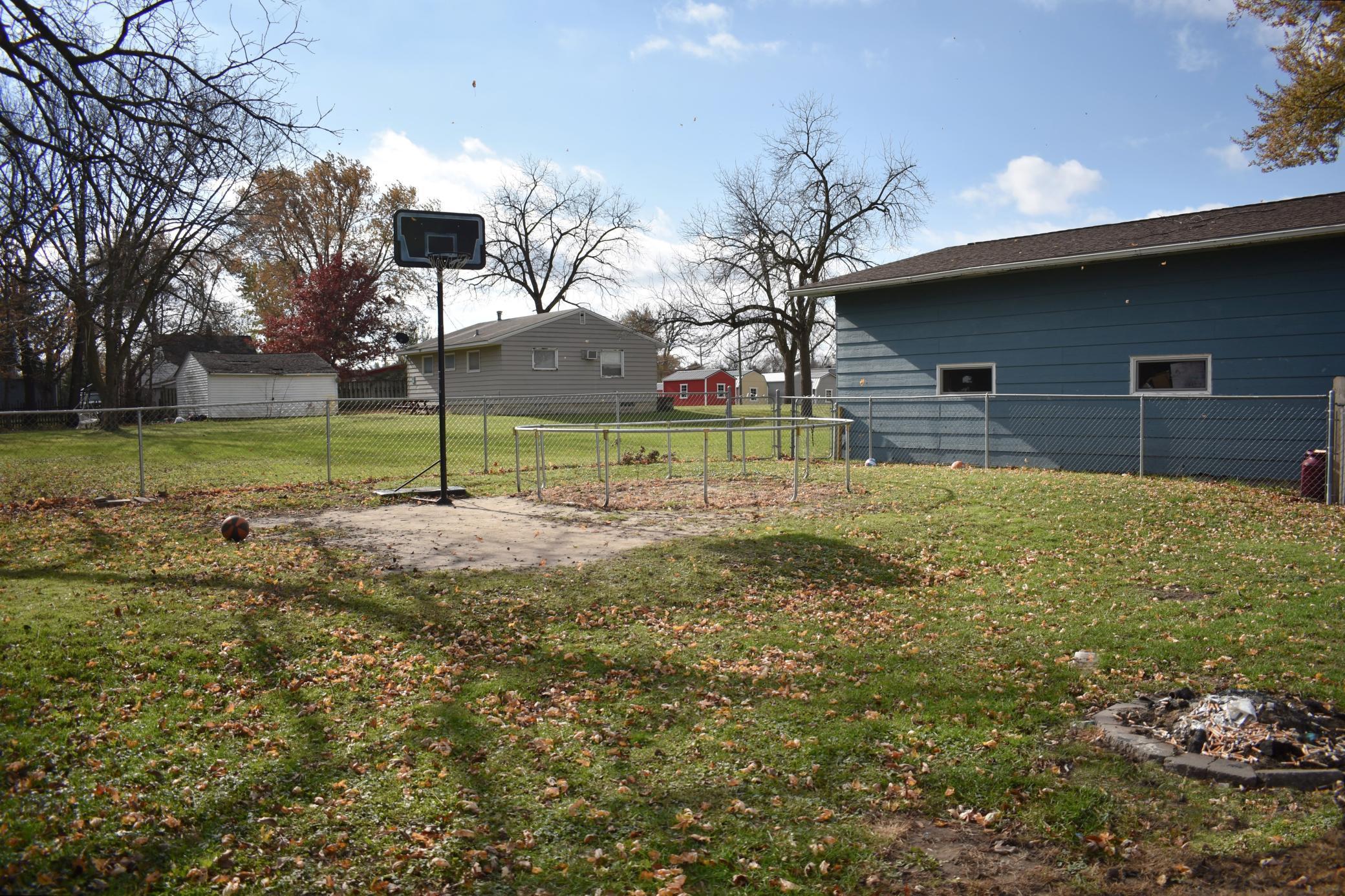 133 W Mckinley Street