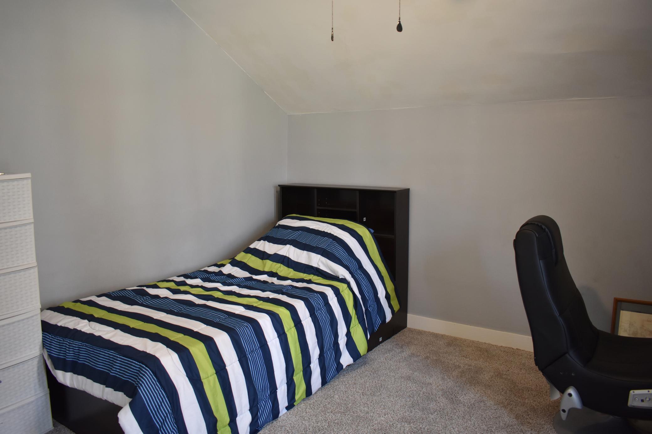 133 W Mckinley Street