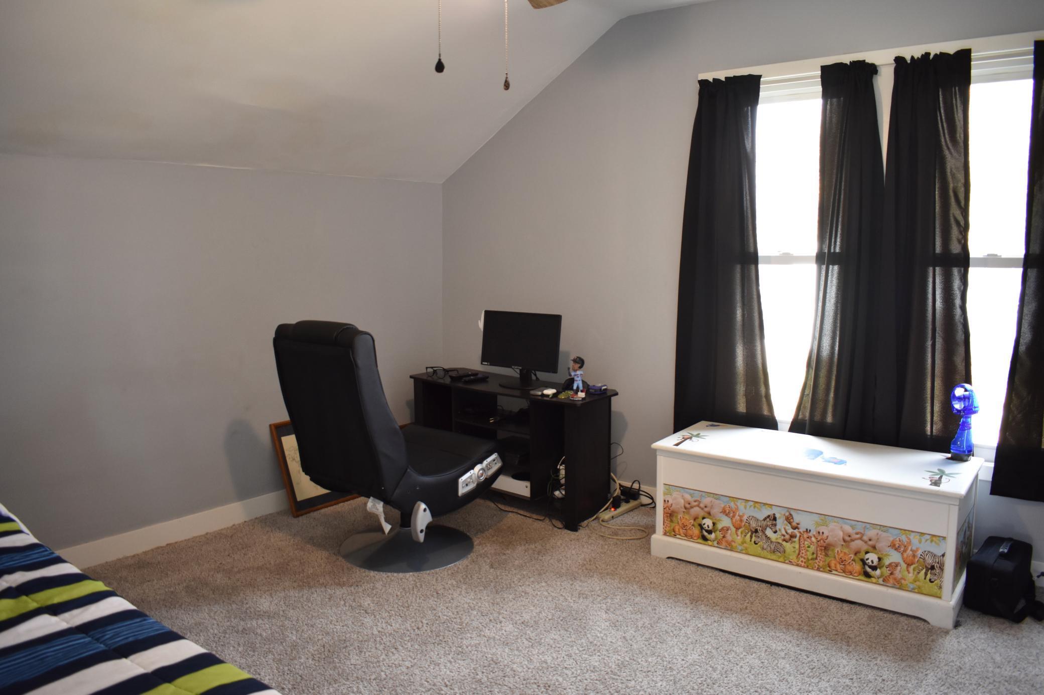 133 W Mckinley Street