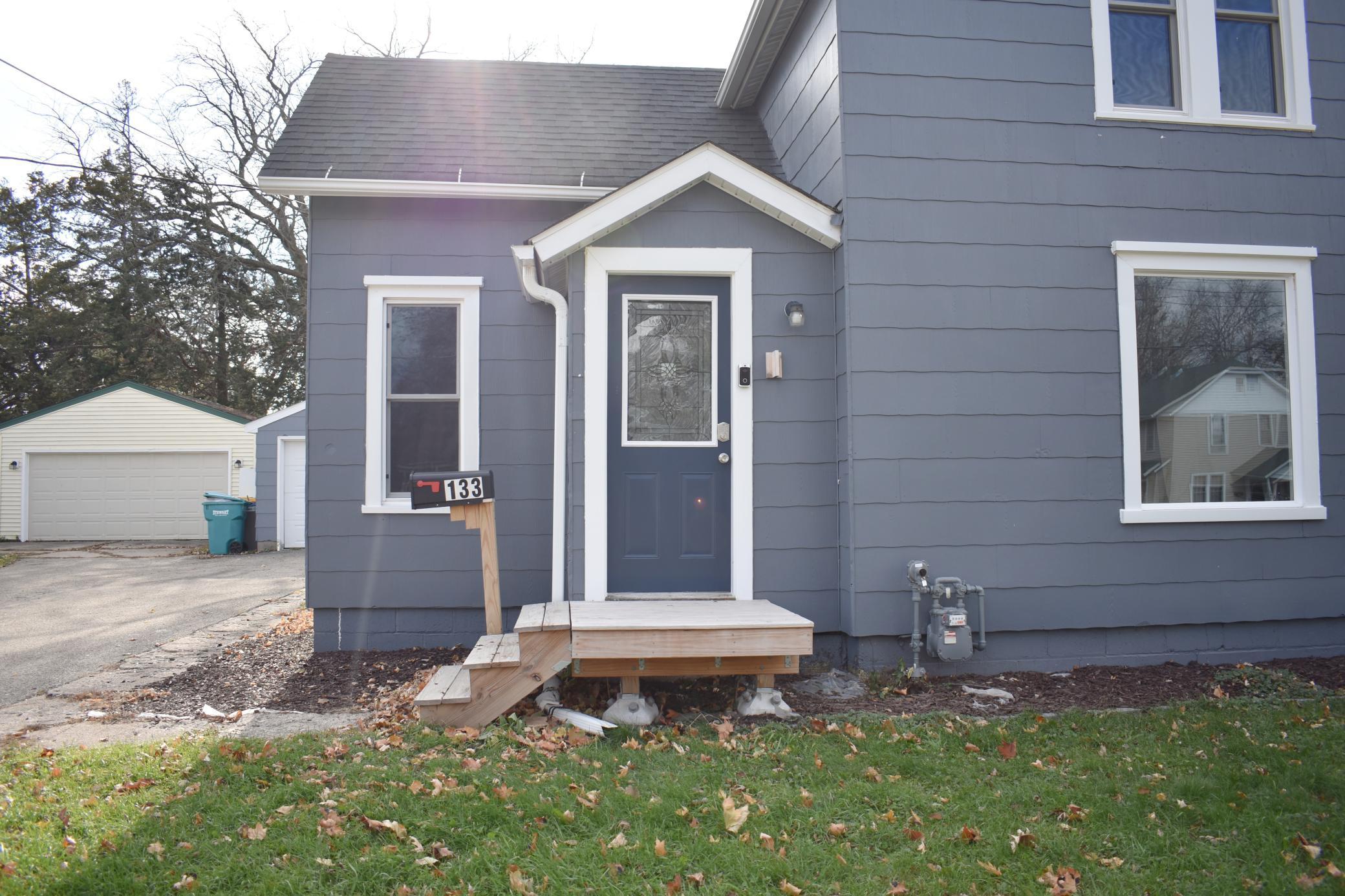 133 W Mckinley Street