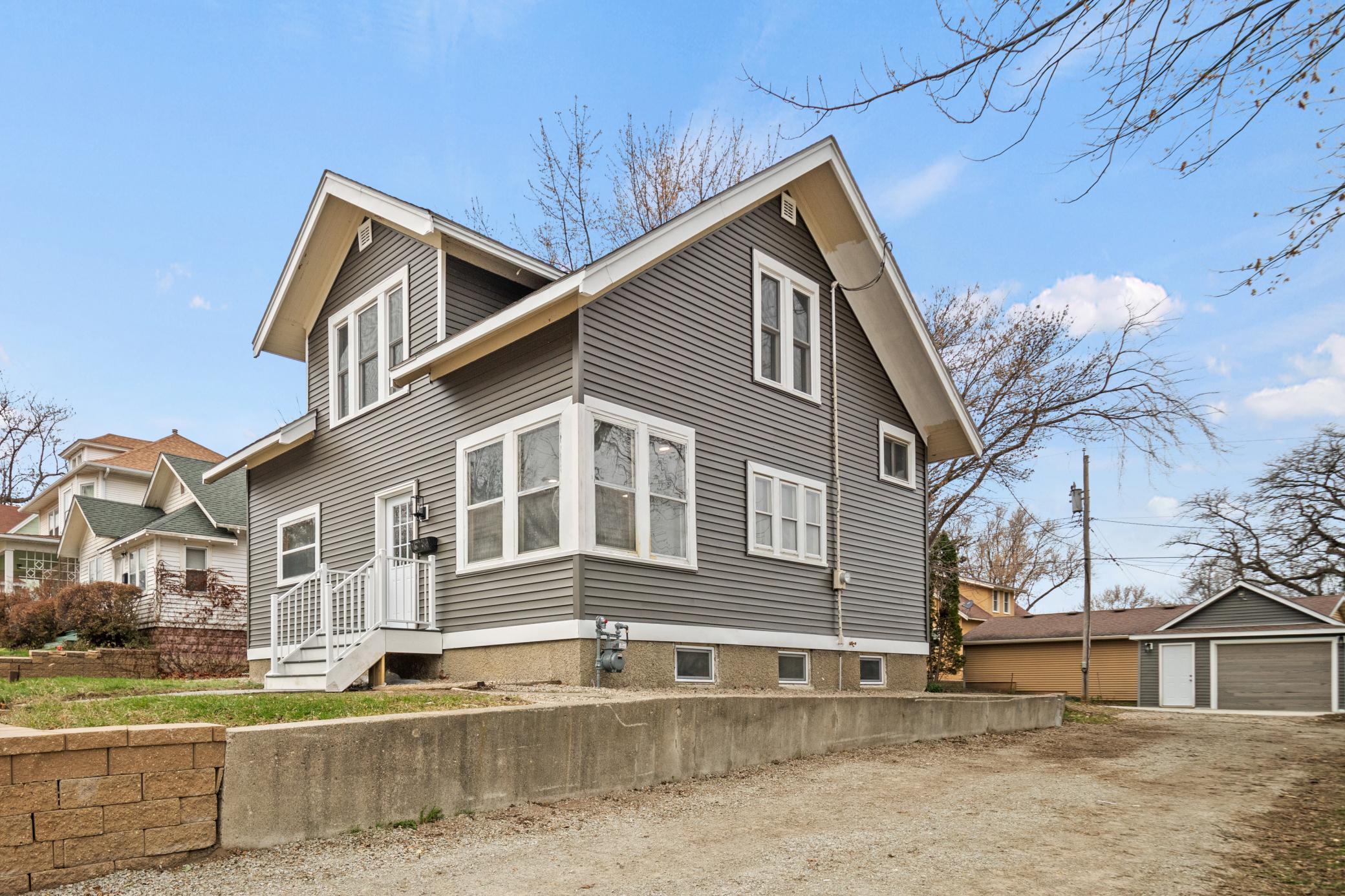 434 W Bridge Street