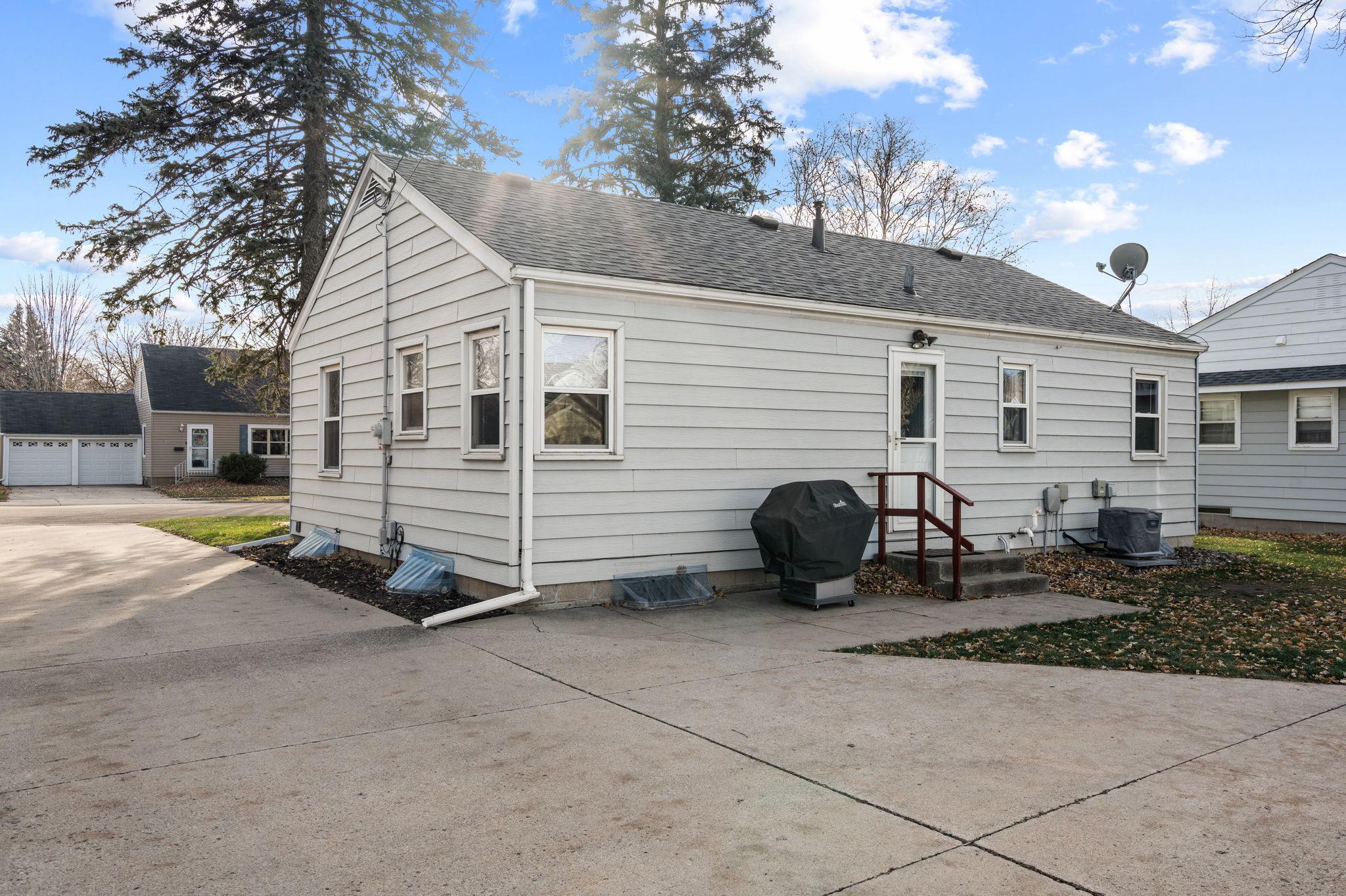216 Southview Street