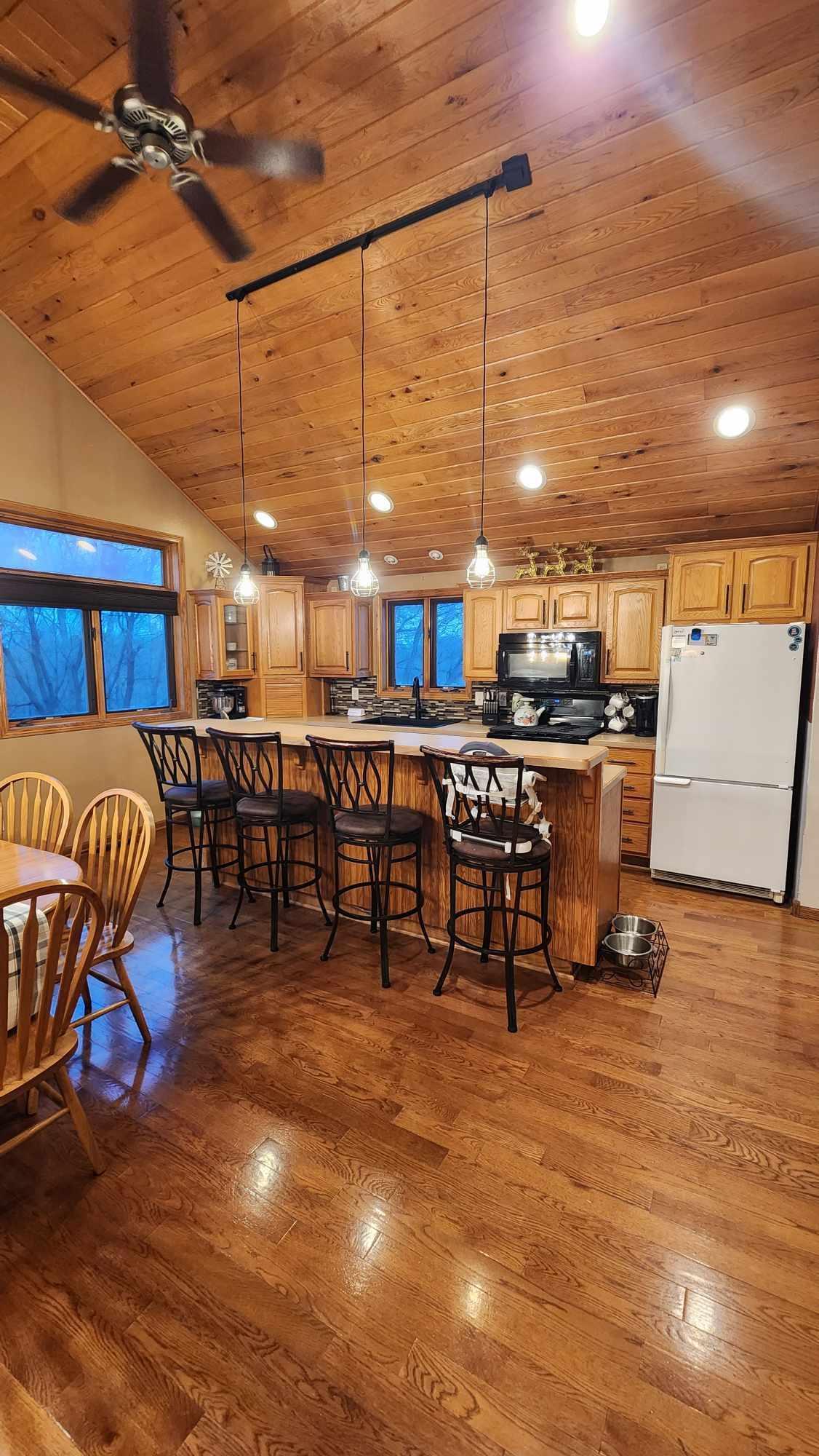 71537 County Road 46
