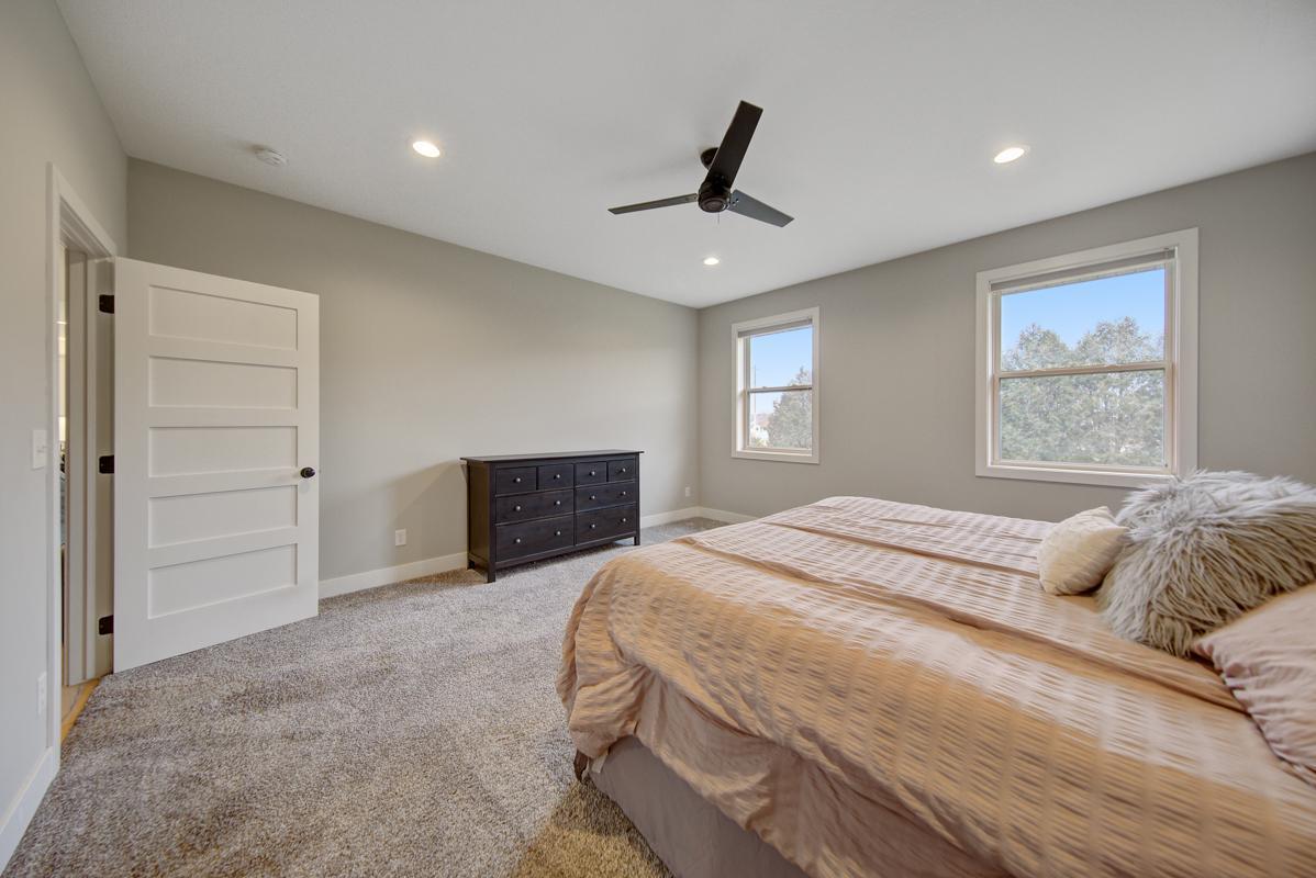 2720 Timber Ridge Place NE