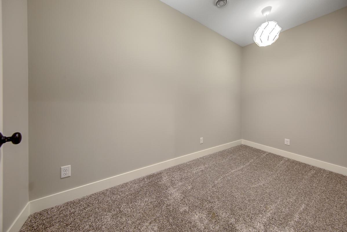 2720 Timber Ridge Place NE