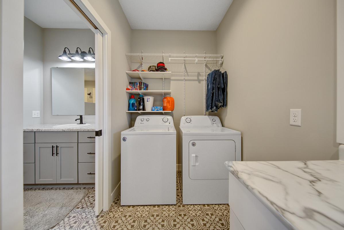 2720 Timber Ridge Place NE