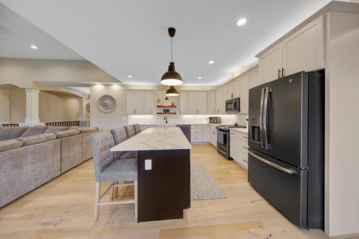 2720 Timber Ridge Place NE