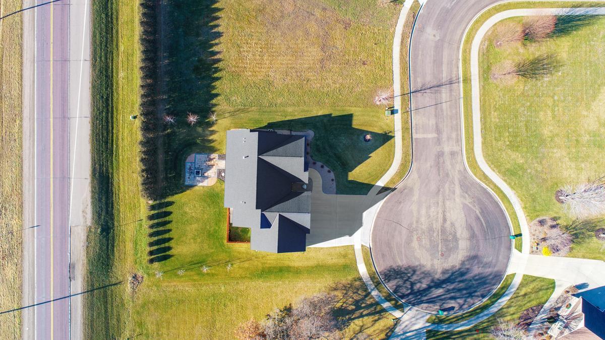 2720 Timber Ridge Place NE