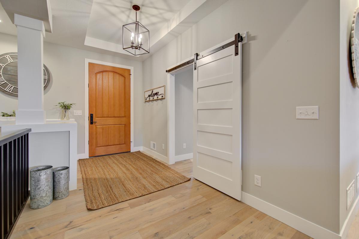 2720 Timber Ridge Place NE