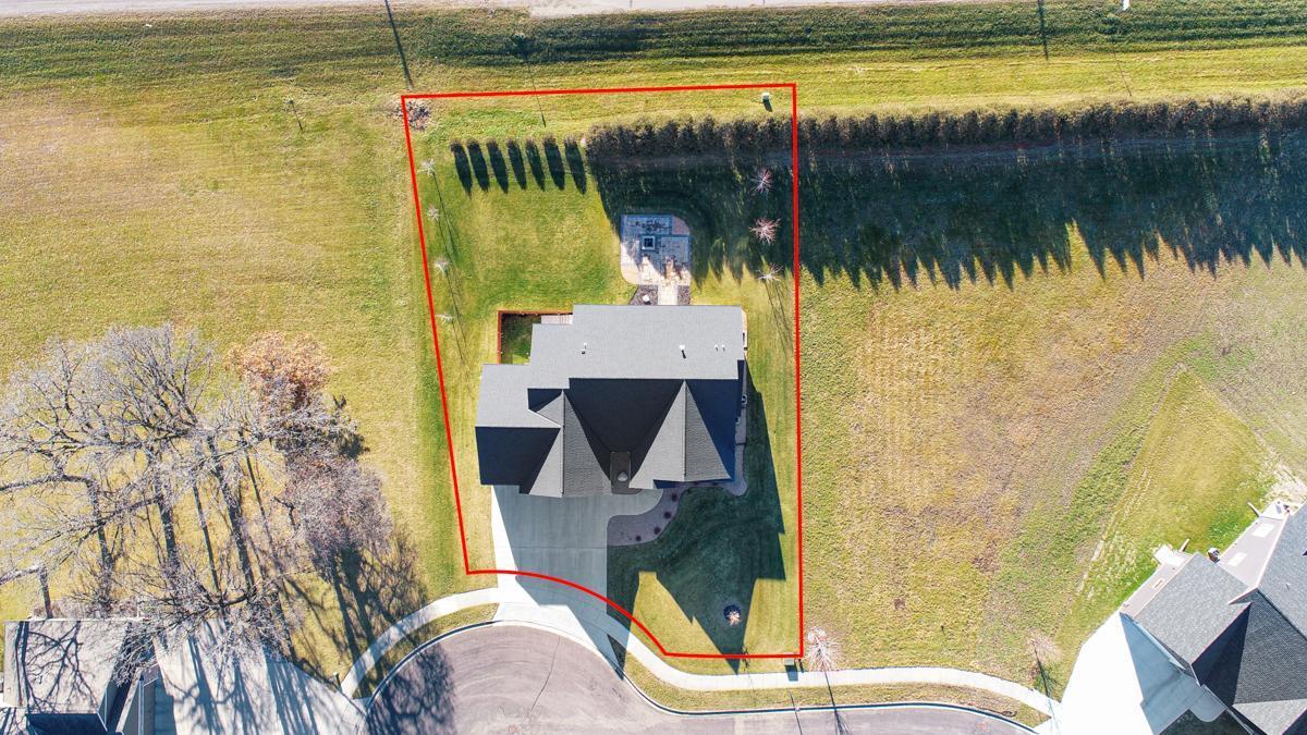 2720 Timber Ridge Place NE