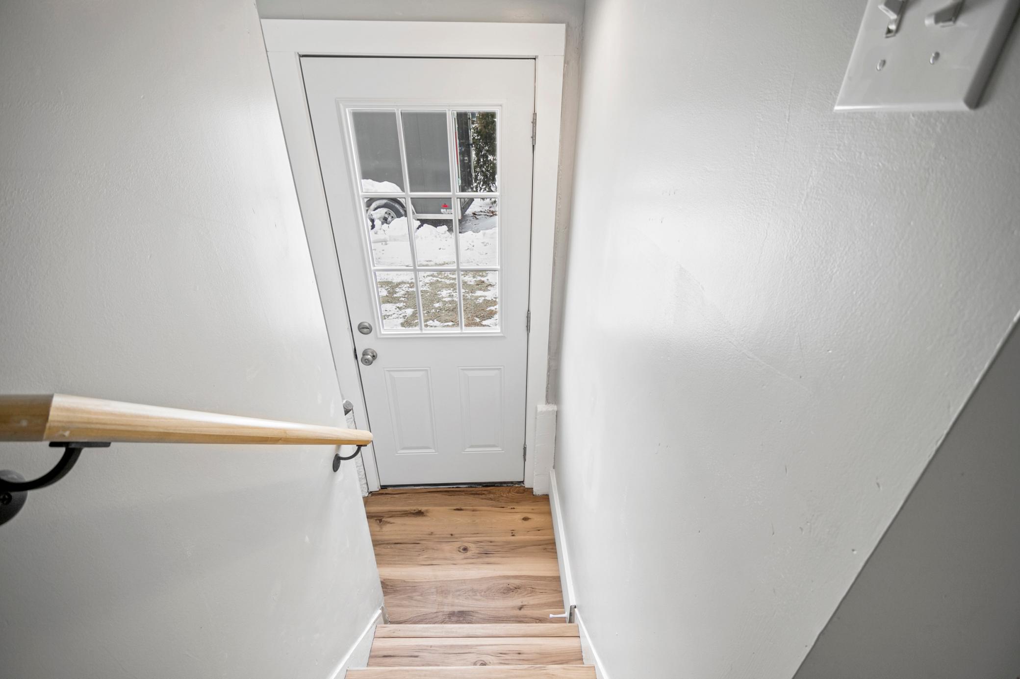 252 E Mckinley Street