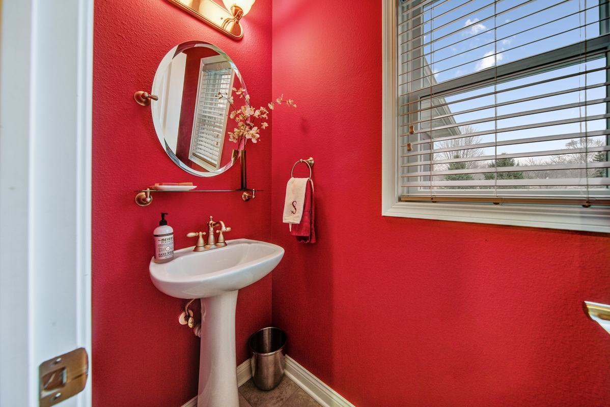 2240 Deer Trail Lane NE