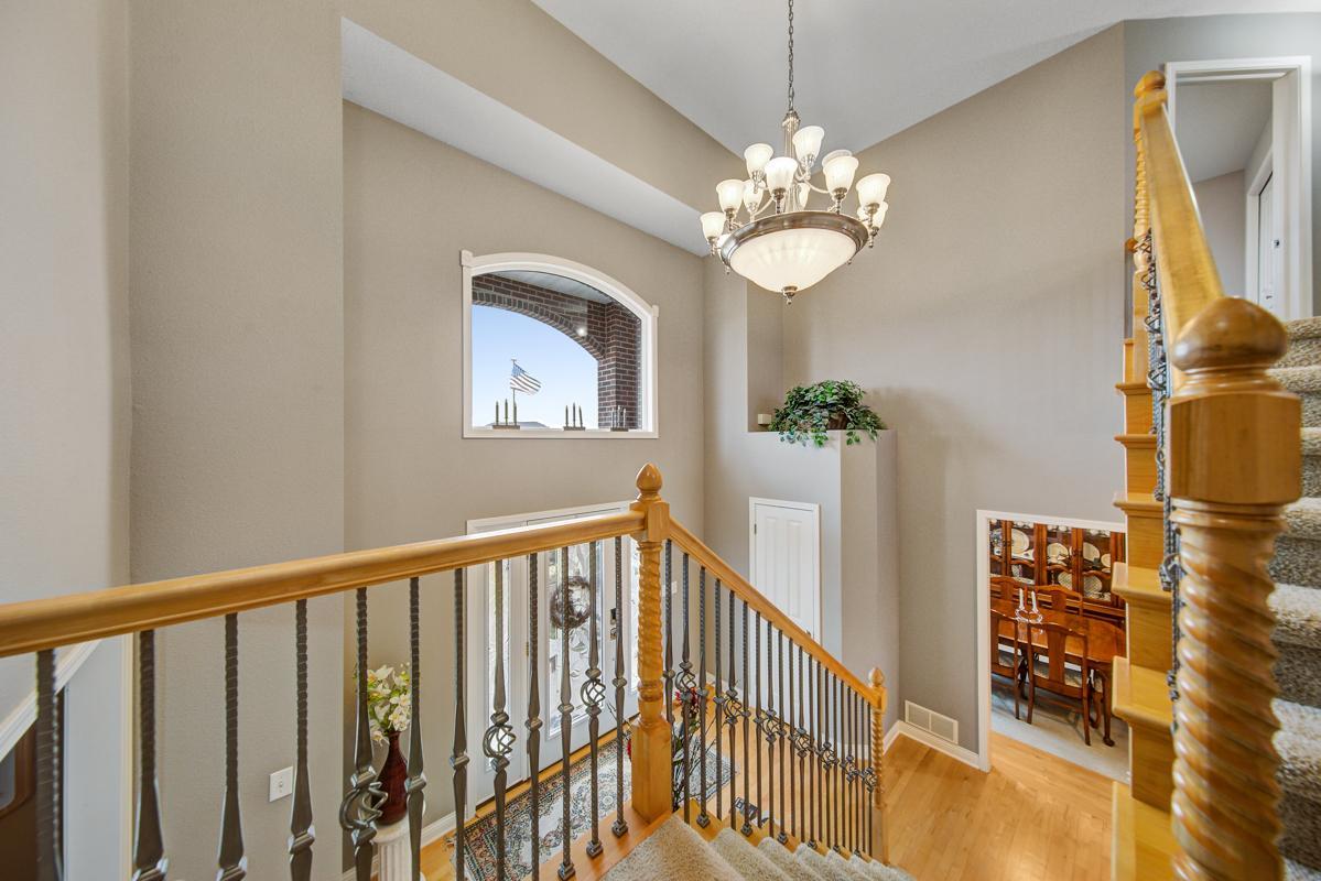 2240 Deer Trail Lane NE