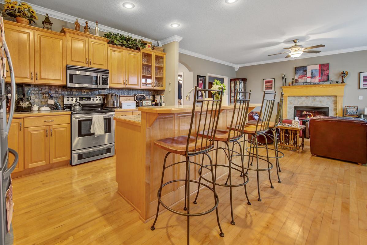 2240 Deer Trail Lane NE