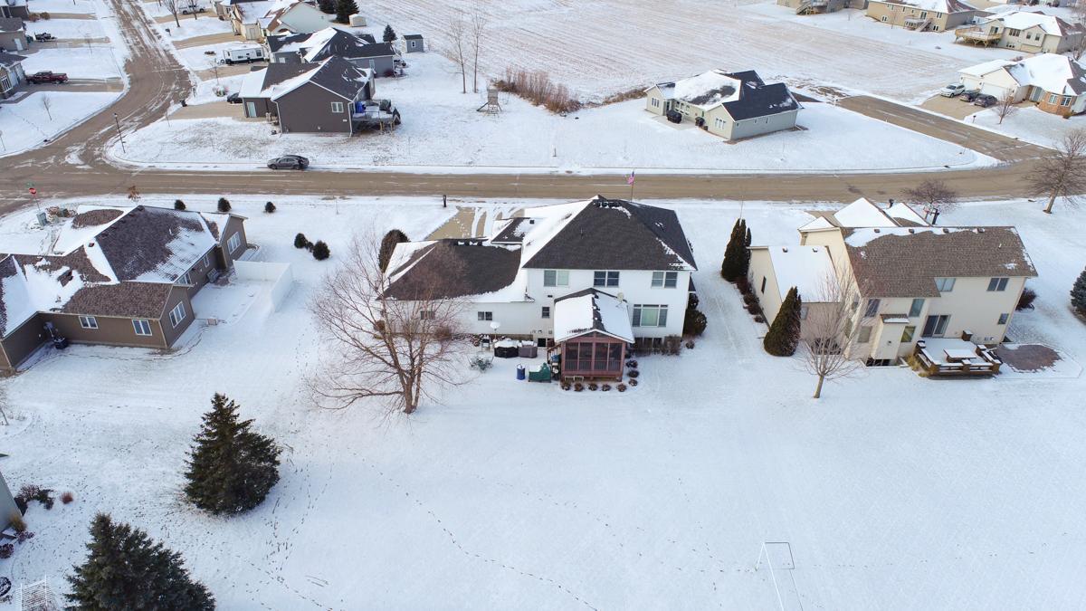 2240 Deer Trail Lane NE