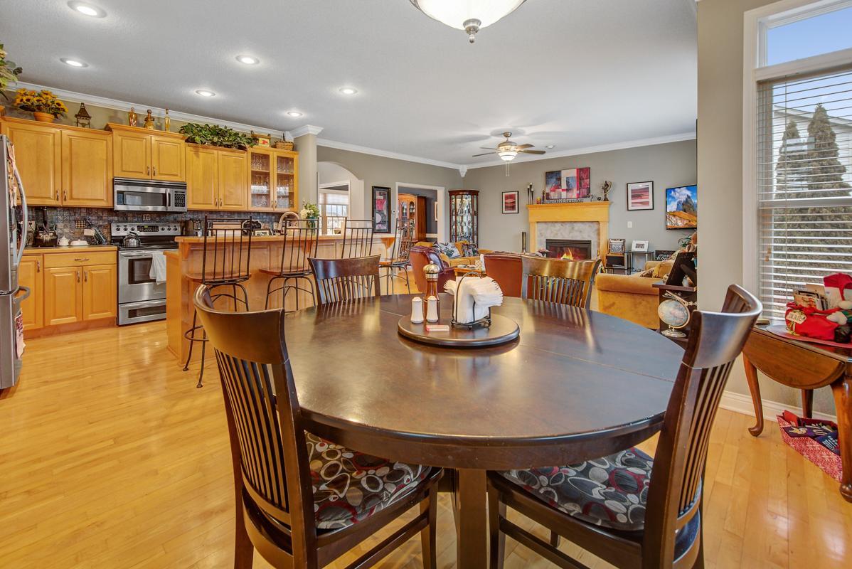 2240 Deer Trail Lane NE