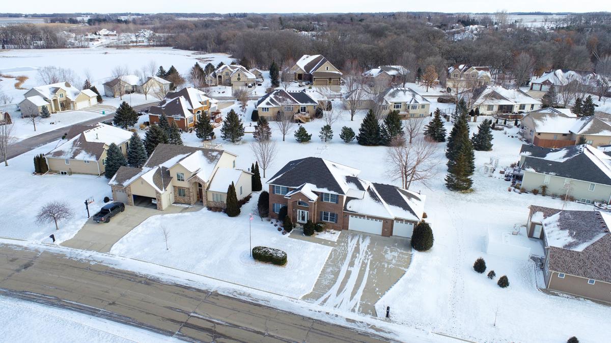 2240 Deer Trail Lane NE