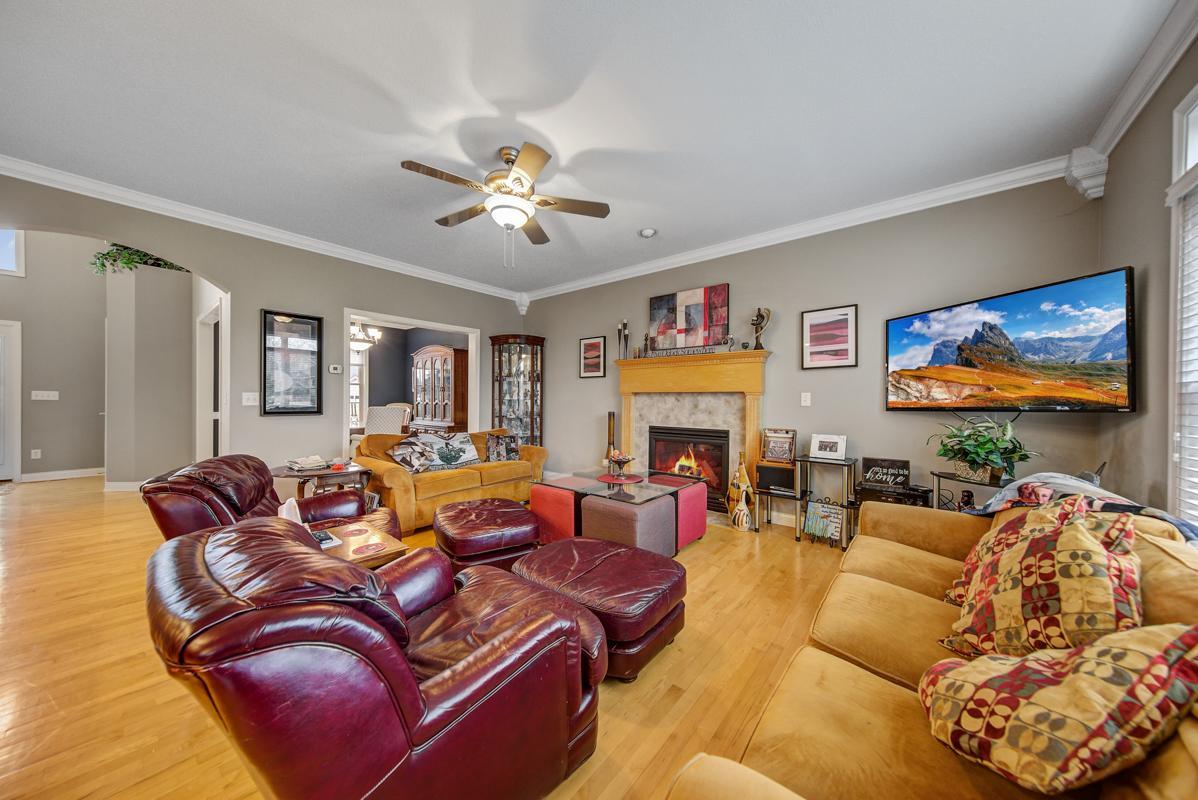 2240 Deer Trail Lane NE