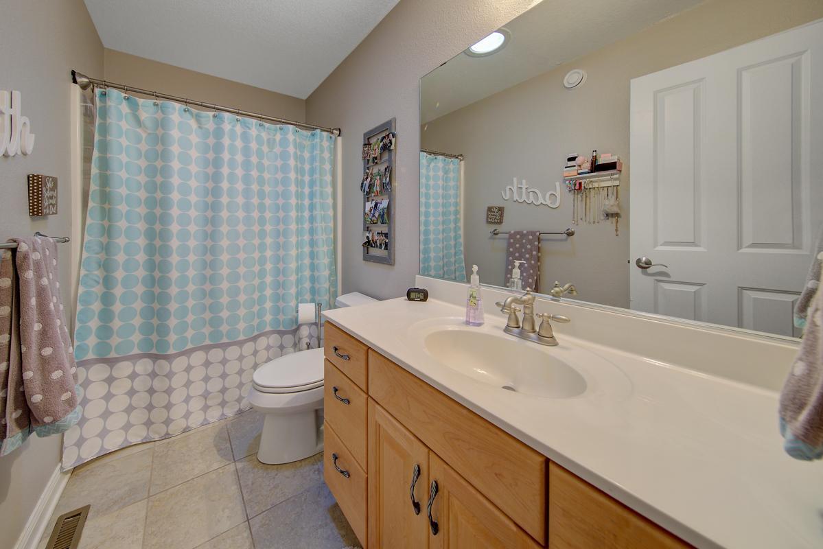 2240 Deer Trail Lane NE