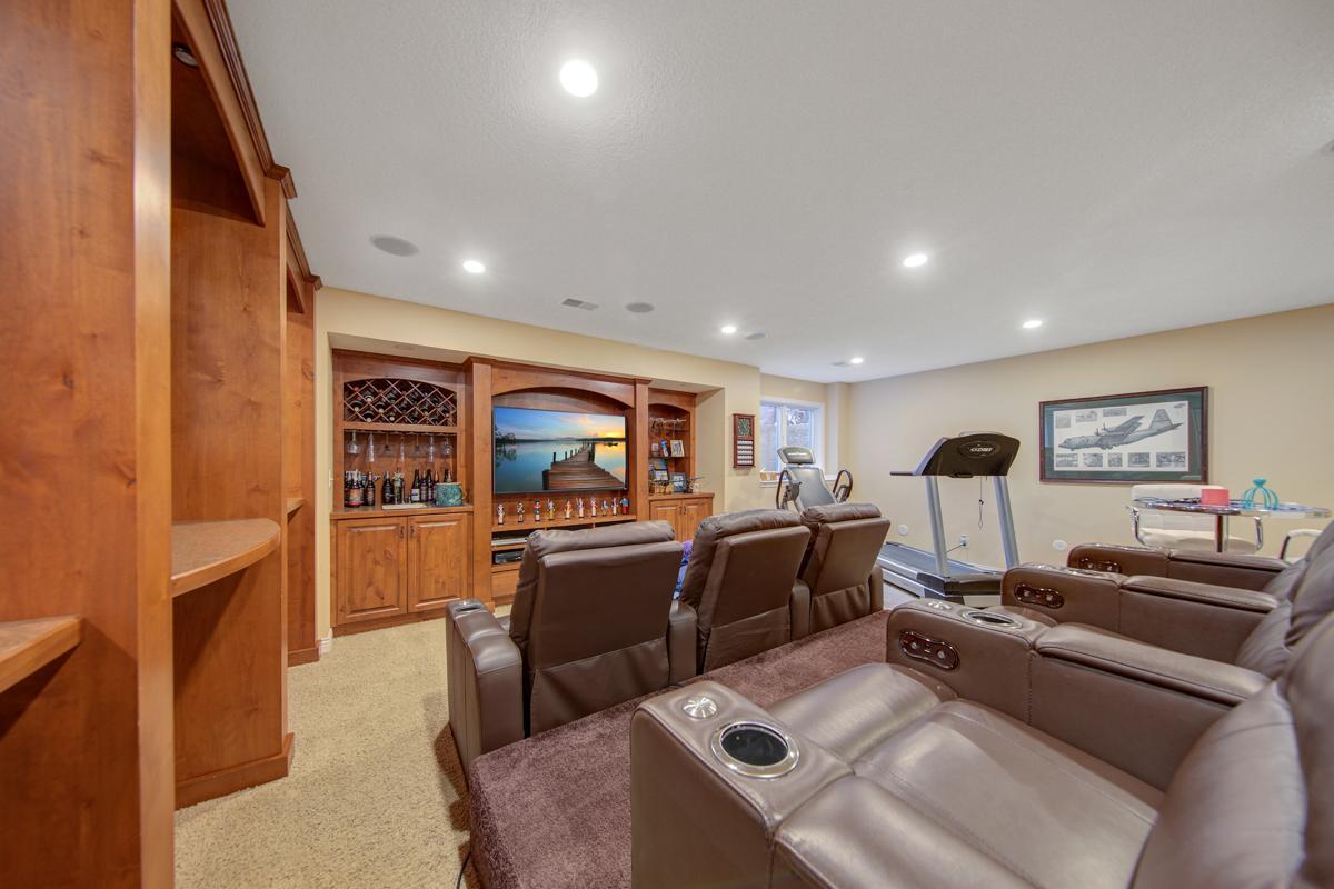 2240 Deer Trail Lane NE