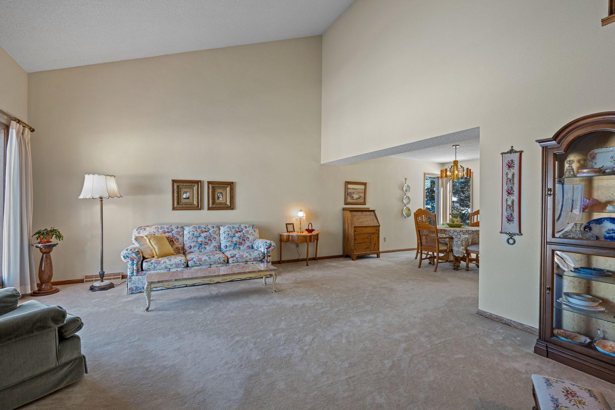 1410 Sunset Drive SW