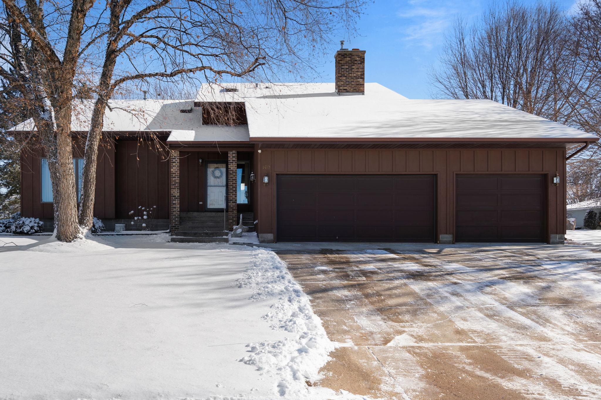 1410 Sunset Drive SW