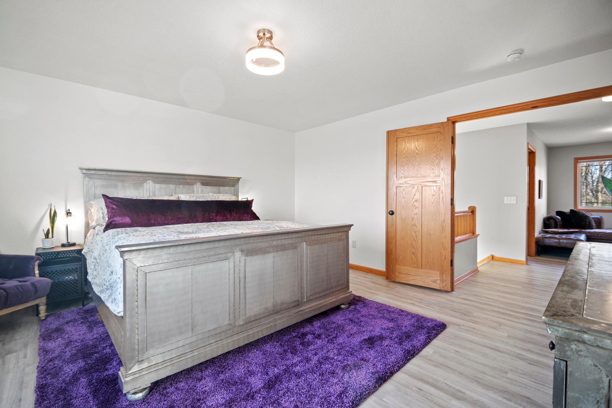 1850 White Oak Lane NE