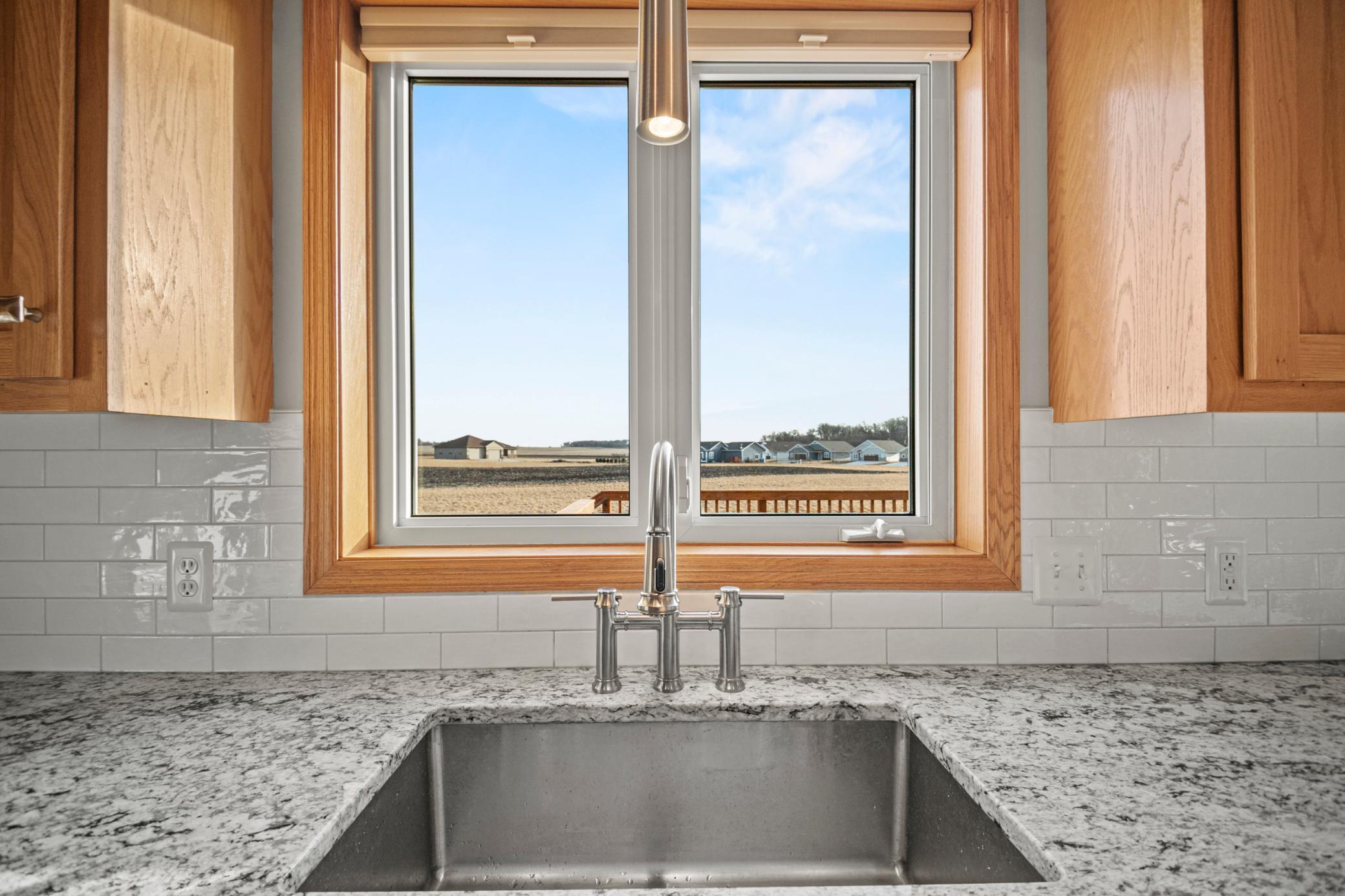 1850 White Oak Lane NE