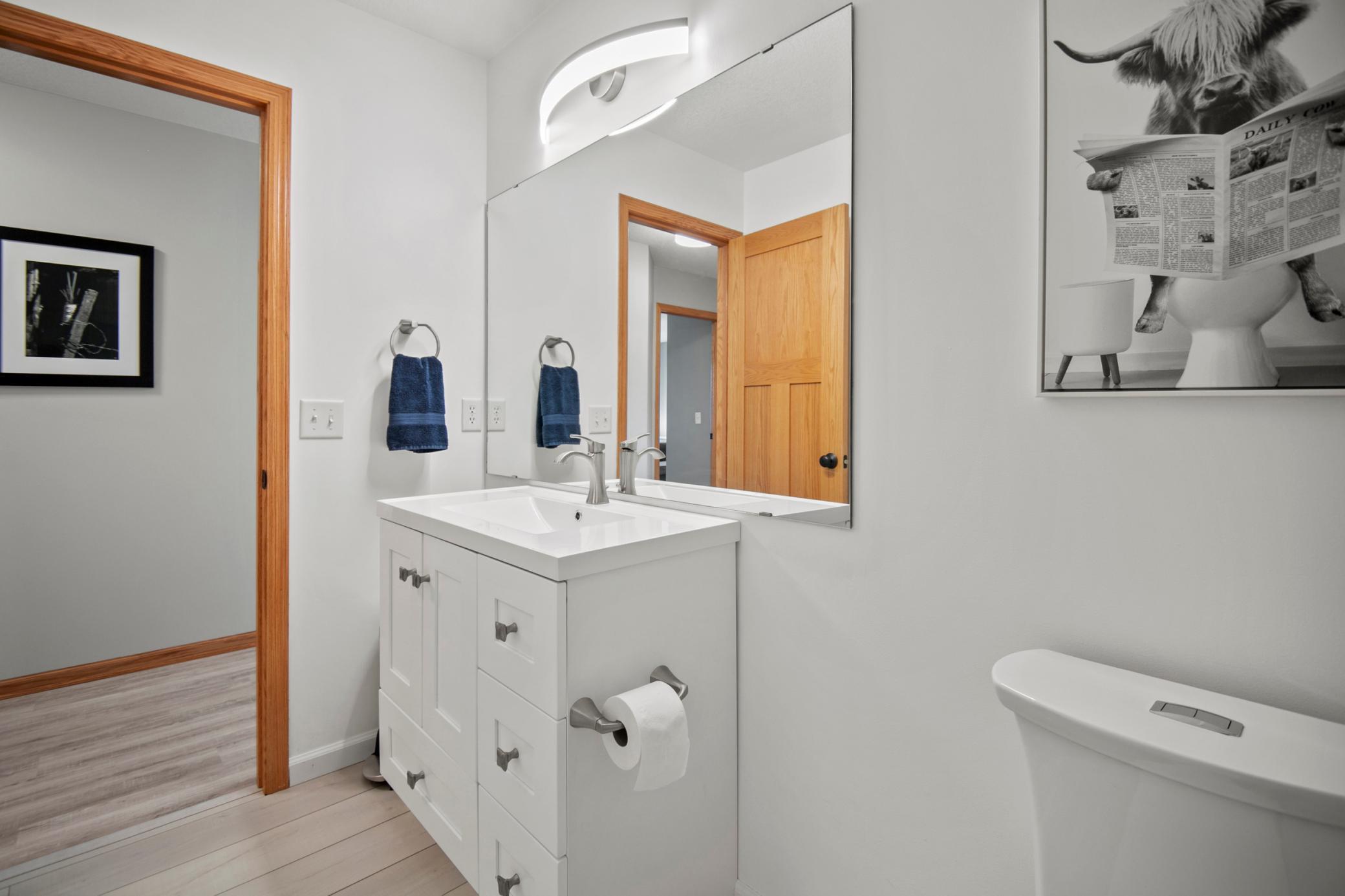 1850 White Oak Lane NE