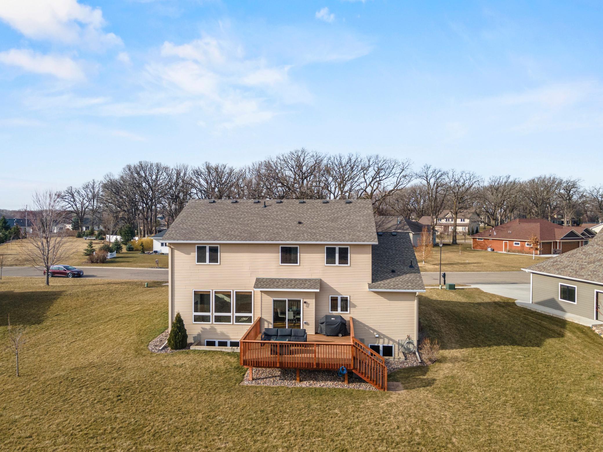 1850 White Oak Lane NE