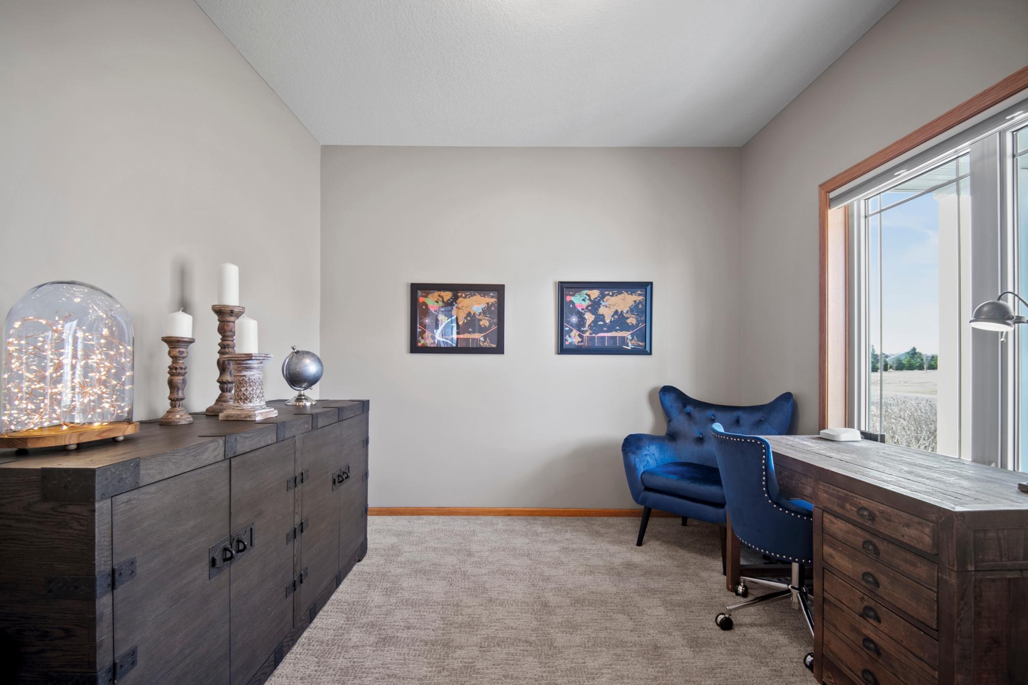 1850 White Oak Lane NE