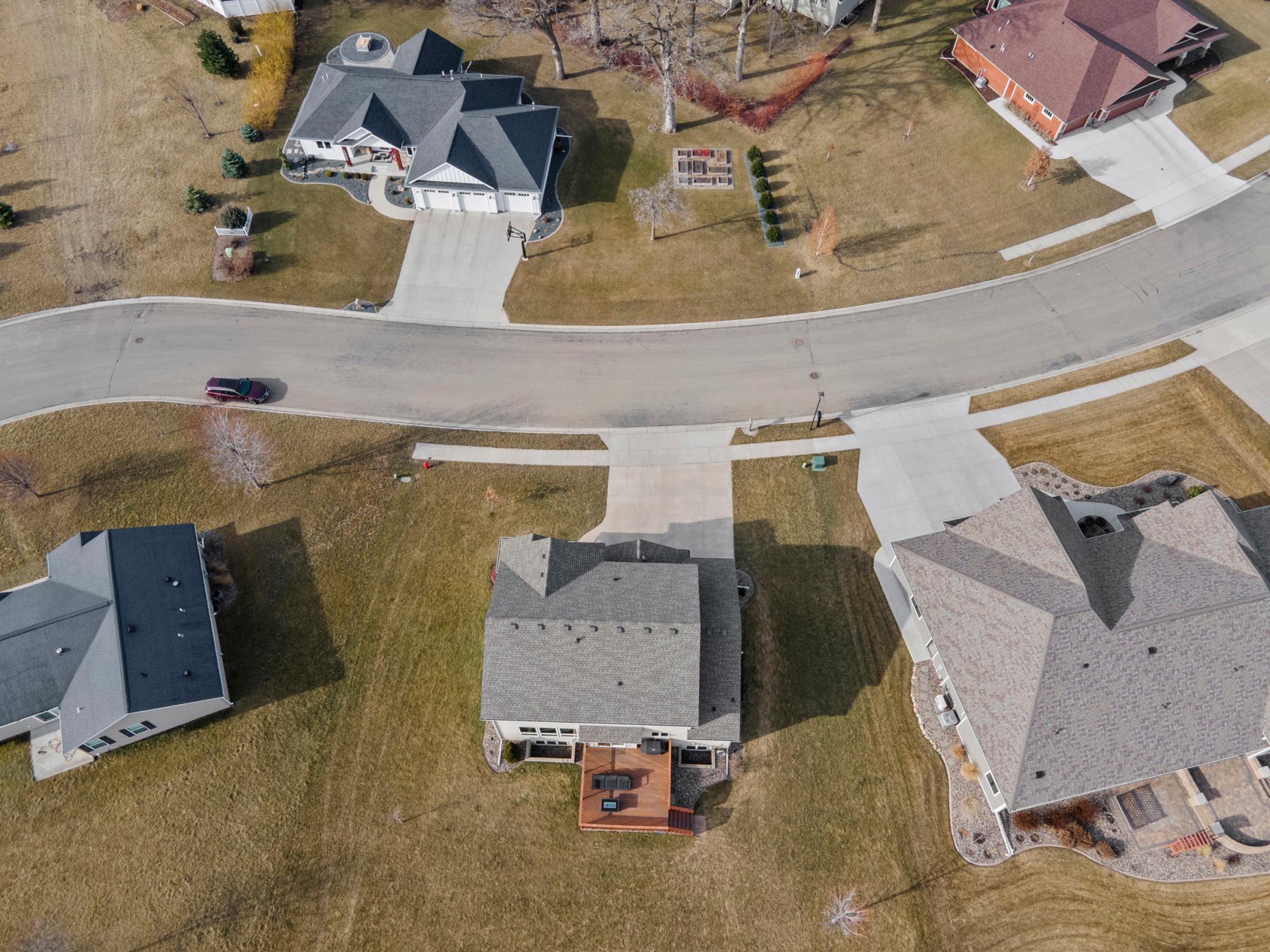 1850 White Oak Lane NE