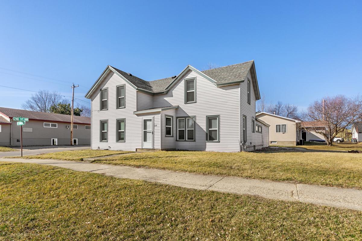 109 W Franklin Street