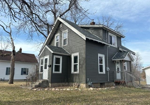 224 W Holly Street