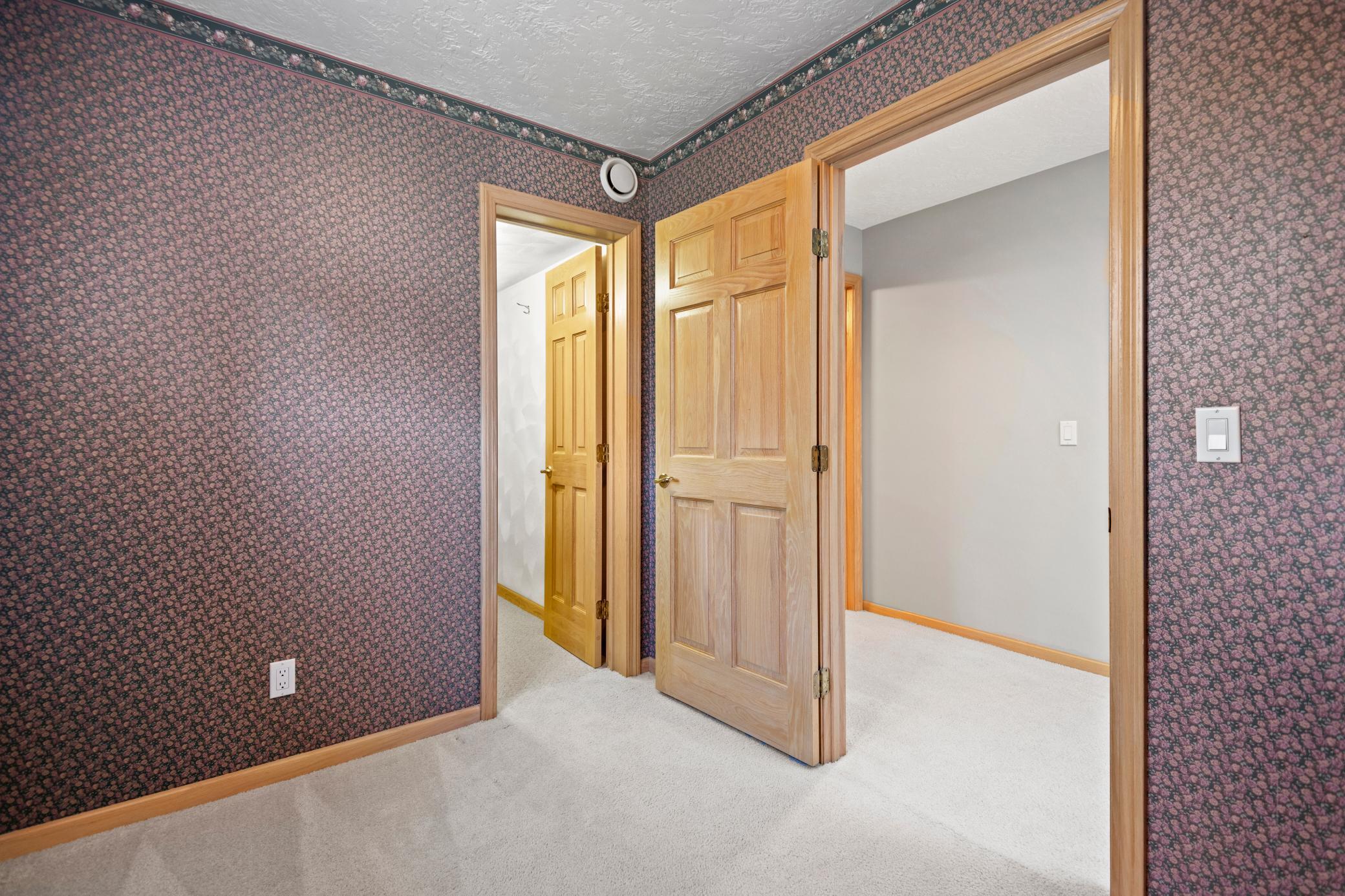 645 Riverwood Drive SW