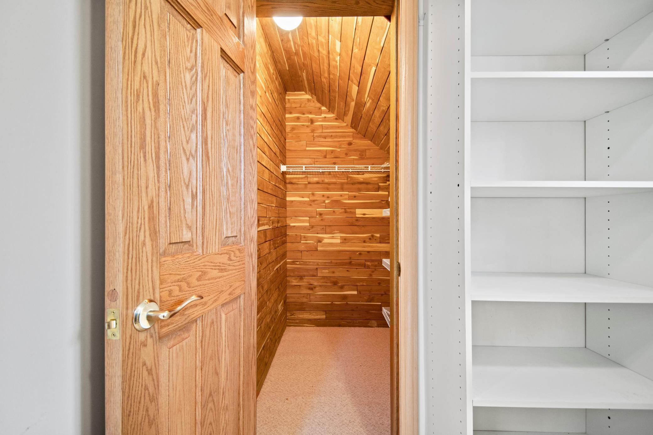 645 Riverwood Drive SW