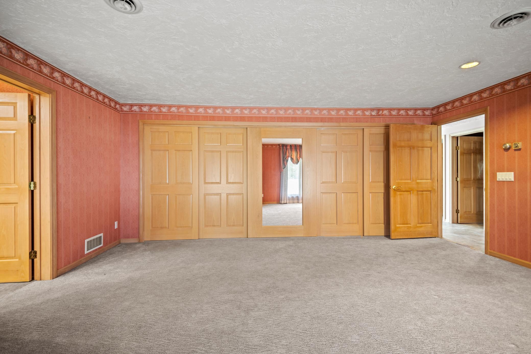 645 Riverwood Drive SW