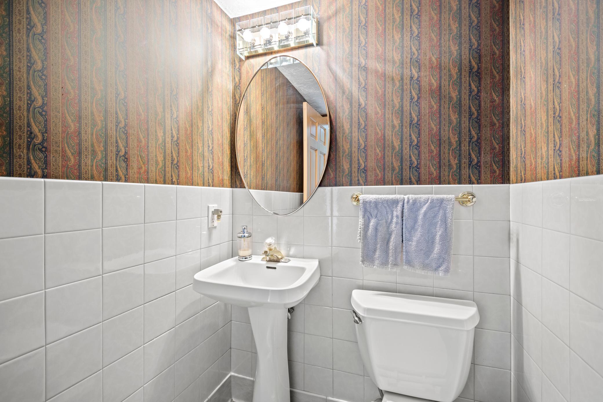 645 Riverwood Drive SW