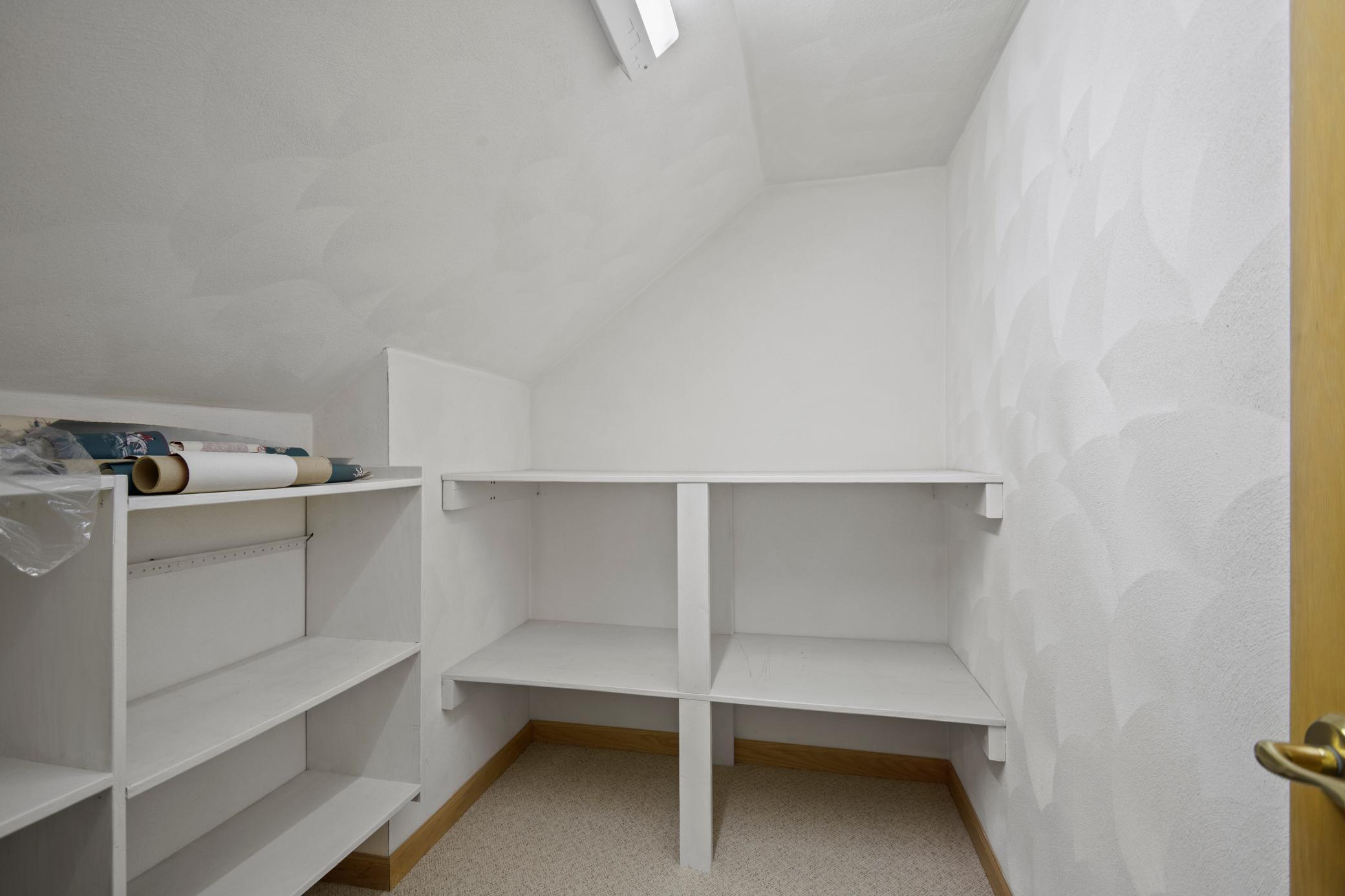 645 Riverwood Drive SW